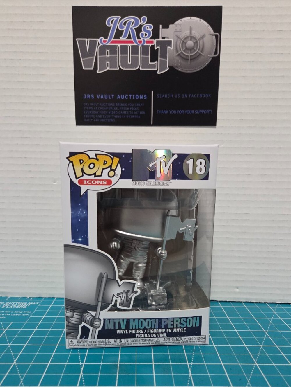 Funko POP Ad Icons MTV Moon Person 18 Vinyl Figure